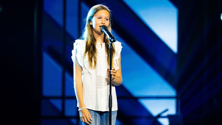The Voice Kids : Victoire, 12 ans, éblouit les coachs avec un tube d’Héléna, son idole The Voice Kids : Victoire, 12 ans, éblouit les coachs avec un tube d’Héléna, son idole