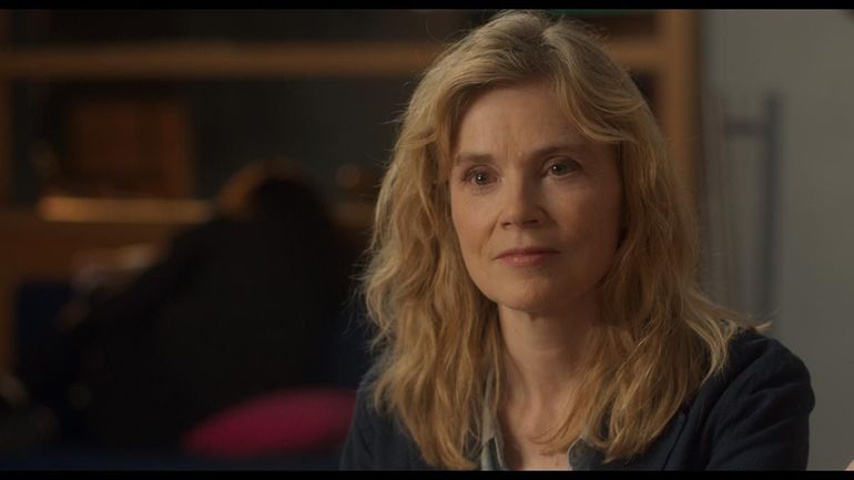 Isabelle Carré et "Les Rêveurs" : "Je voulais faire un film très doux" sur la souffrance psychique des ados Isabelle Carré et "Les Rêveurs" : "Je voulais faire un film très doux" sur la souffrance psychique des ados