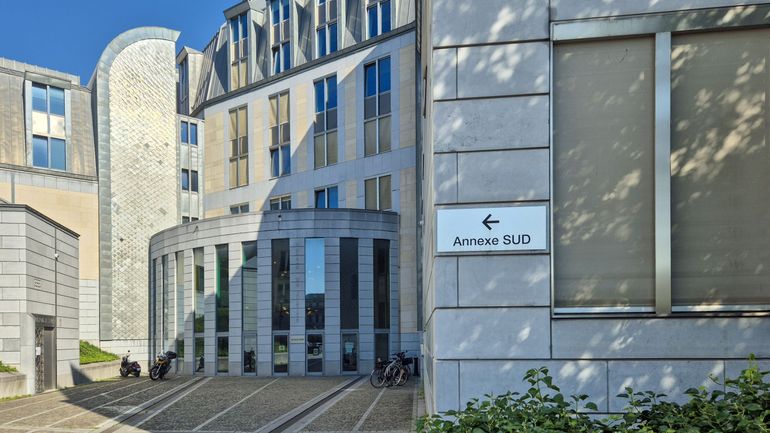 Traite d'êtres humains chez un sous-traitant d'hôtels liégeois : le principal suspect inculpé et sous mandat d'arrêt