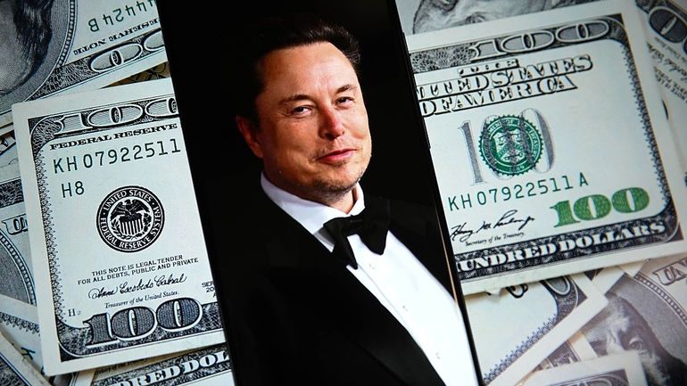 Elon Musk trillionnaire : le "hold-up poli" de SpaceX