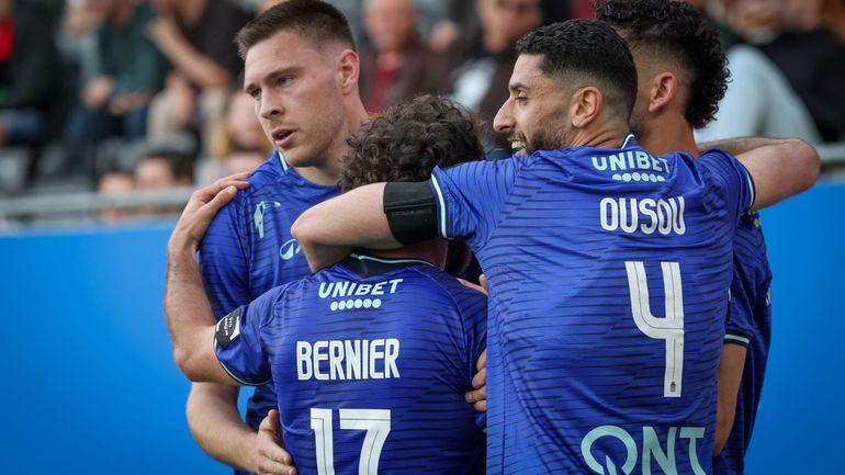 Charleroi reste en vie après sa victoire logique à OHL