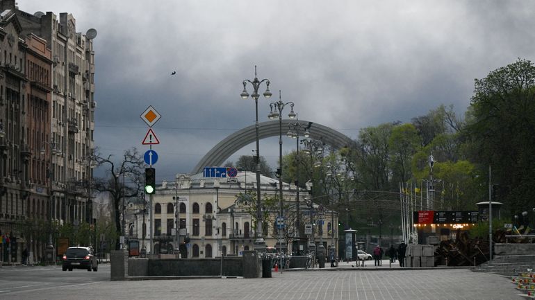 Au moins cinq morts et plusieurs blessés après une fusillade dans un quartier de Kiev en Ukraine, l'auteur présumé abattu