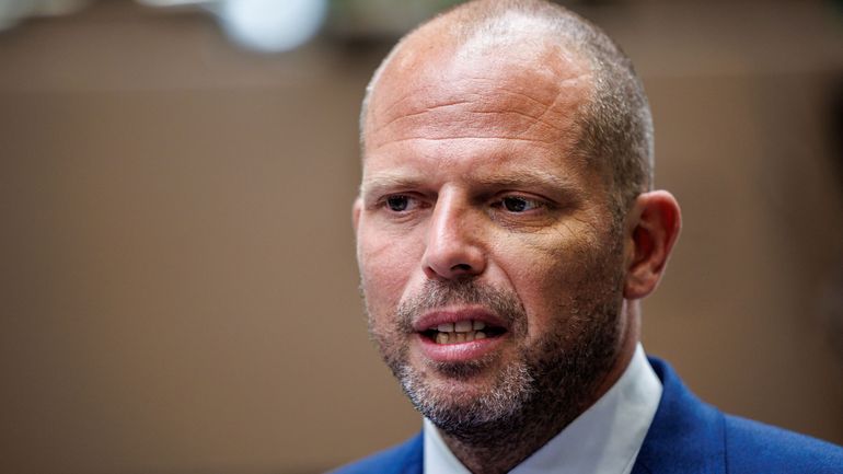 Intrusions de drones : "La menace est sérieuse, il faut en être conscient", selon Theo Francken