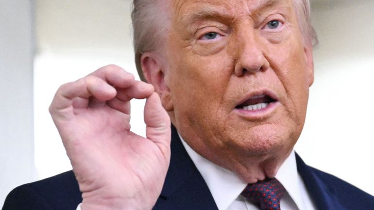 Manifestations en Iran : Trump affirme qu'une "armada" navale est en route pour le golfe persique