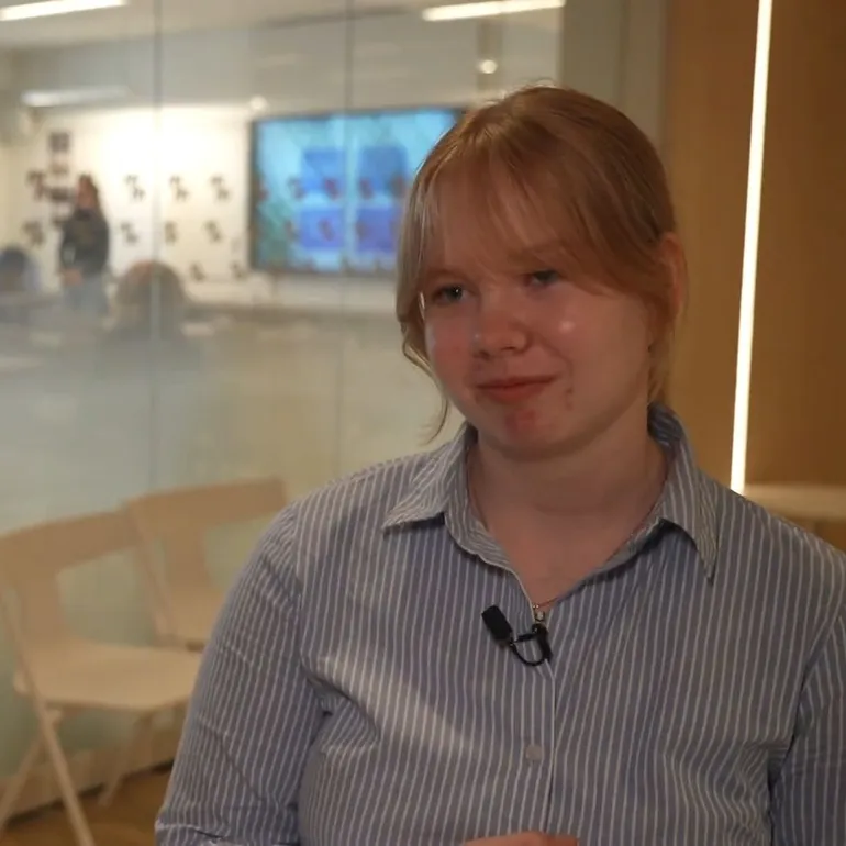 Liselle, élève de 5e à Tallinn.