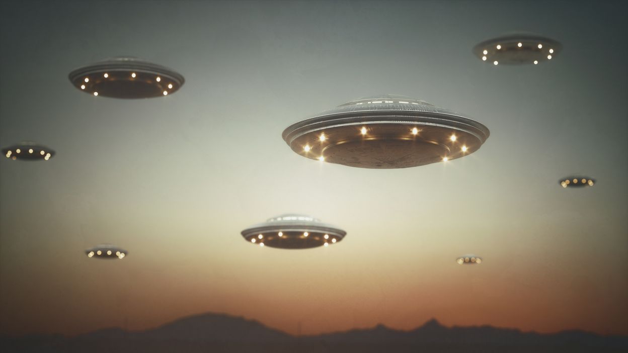 237 OVNIS Observ s En Belgique En 2025 Faut il S inqui ter Ou 237-ovnis-observ-s-en-belgique-en-2025-faut-il-s-inqui-ter-ou
