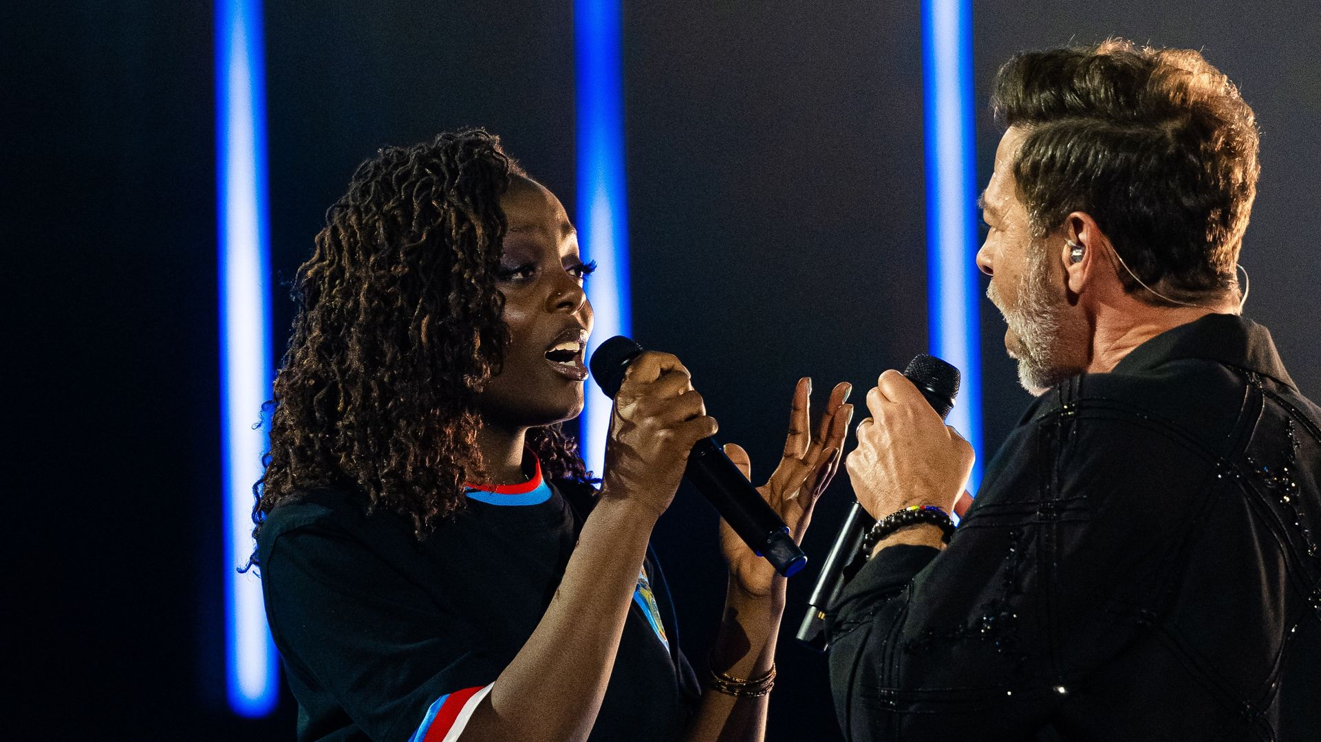 Emeka et Christophe Maé chantent "Casting" - The Voice Belgique - Auvio