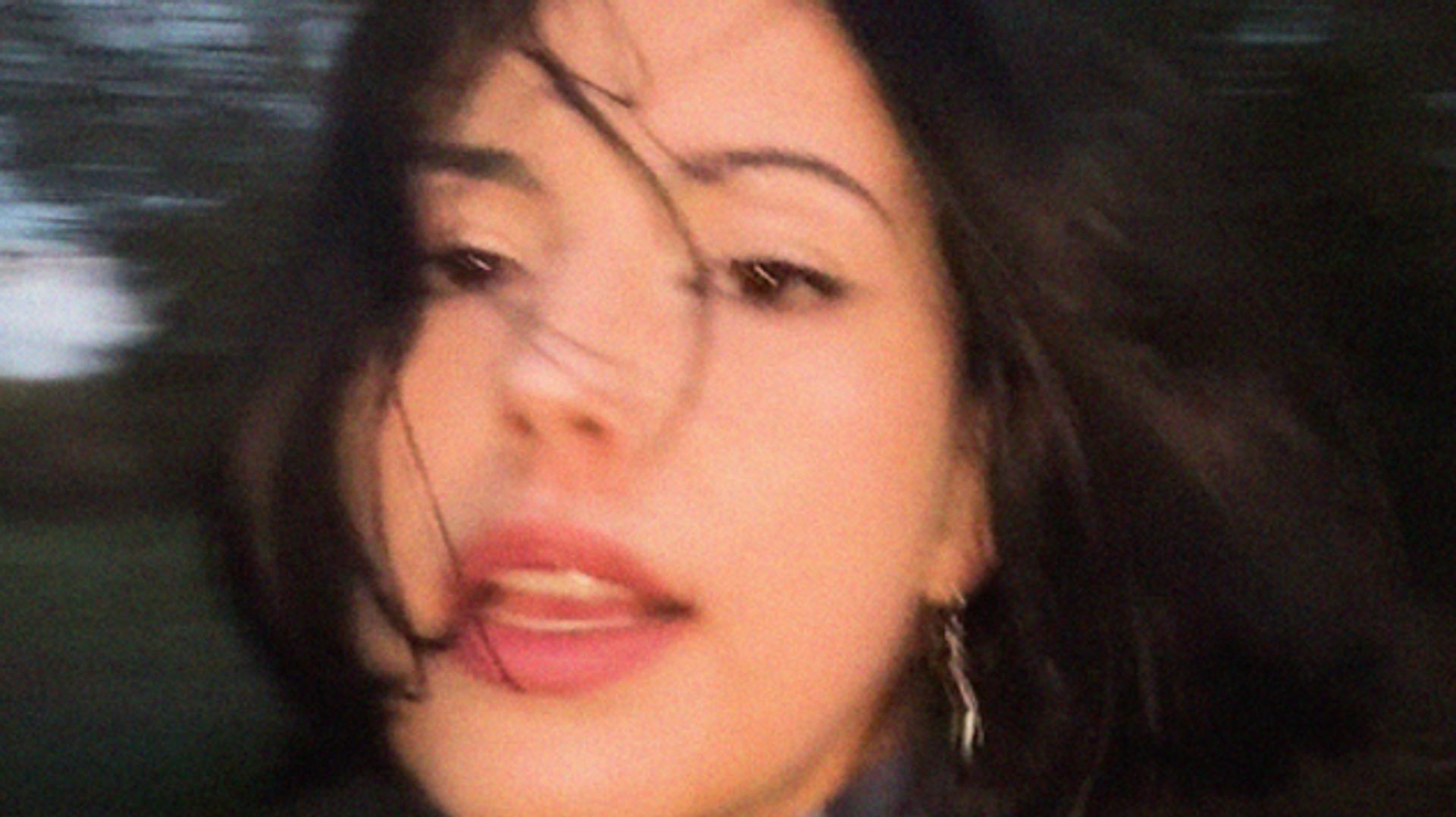 Eya Patterns en interview chez RTBF Jam - Eya Patterns en interview - Auvio