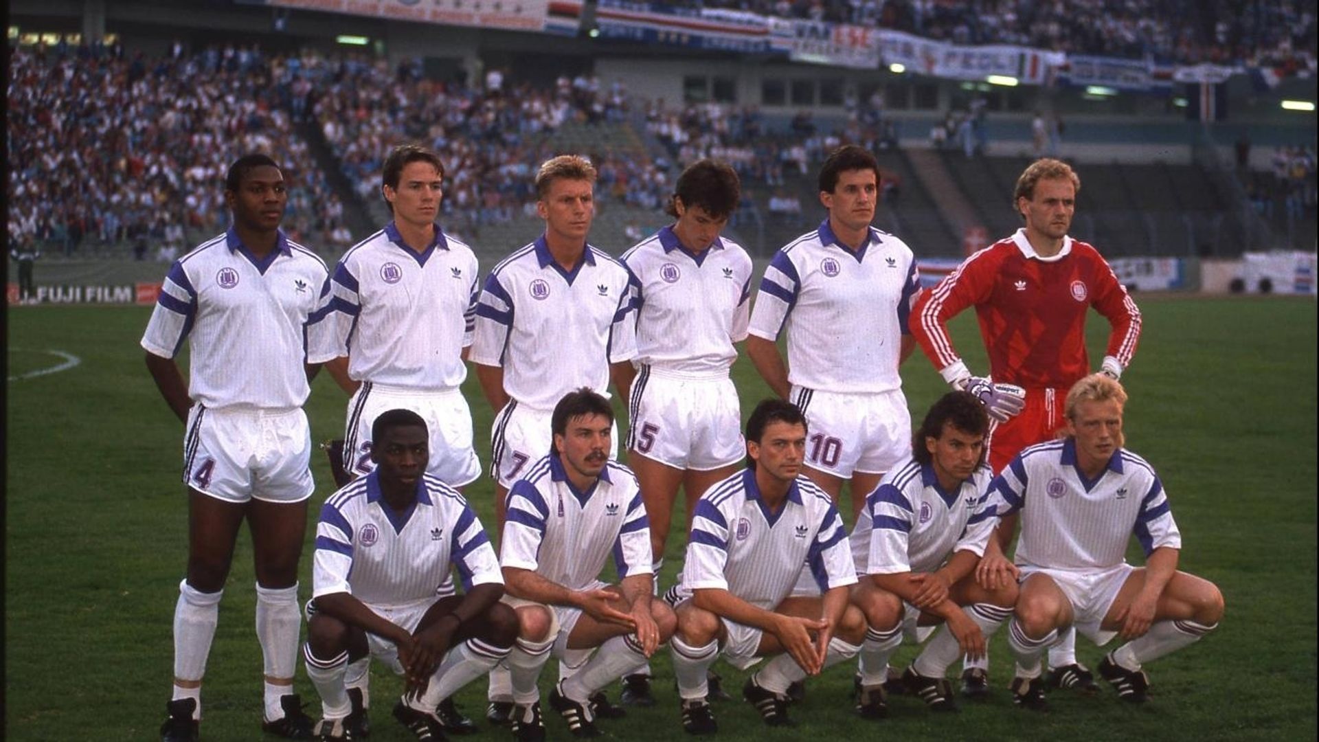 Finale Coupe D'Europe 1993 - Parme Vs Royal Antwerp - Souvenir Match Wembley