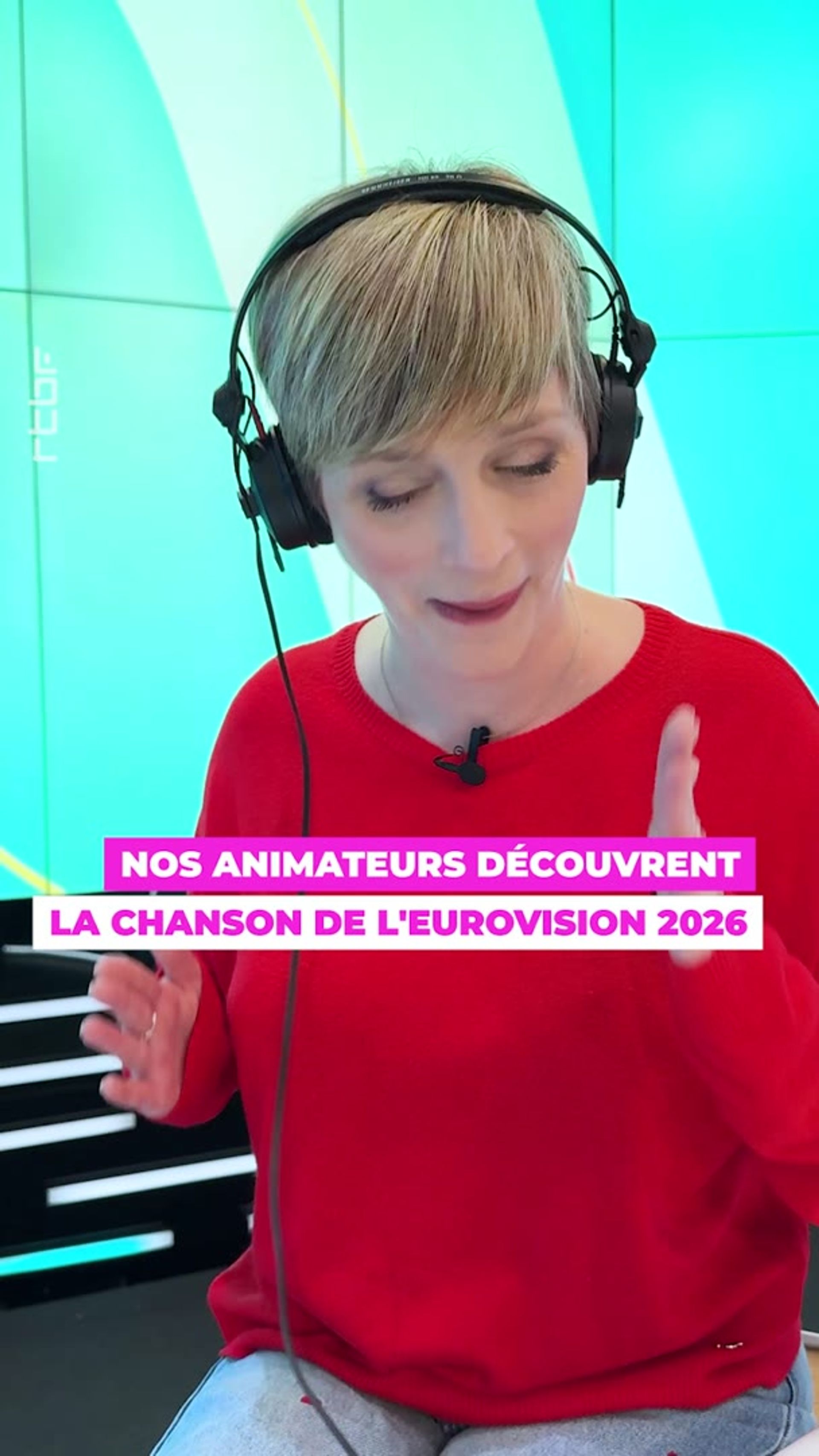 Les animateurs de la RTBF découvrent la chanson de l'Eurovision en ...