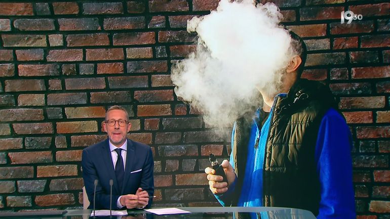 Cigarettes électroniques : une interdiction des arômes contestée