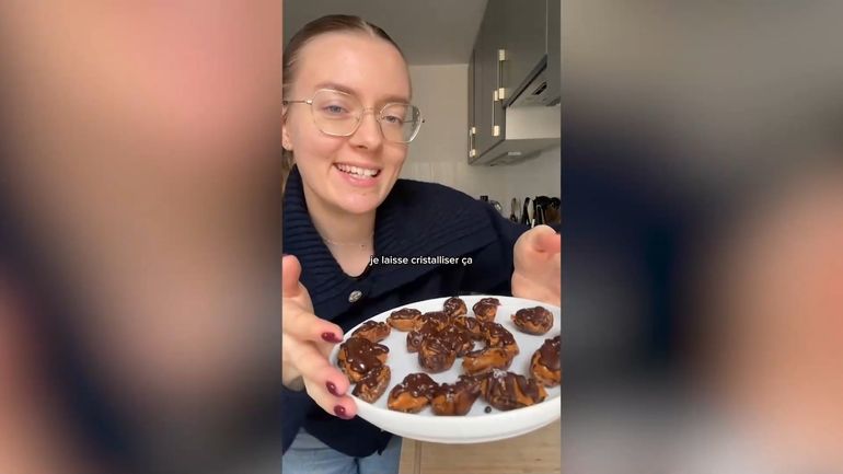 Le 6/8 - Gourmoment : des dattes au beurre de cacahuètes et au chocolat