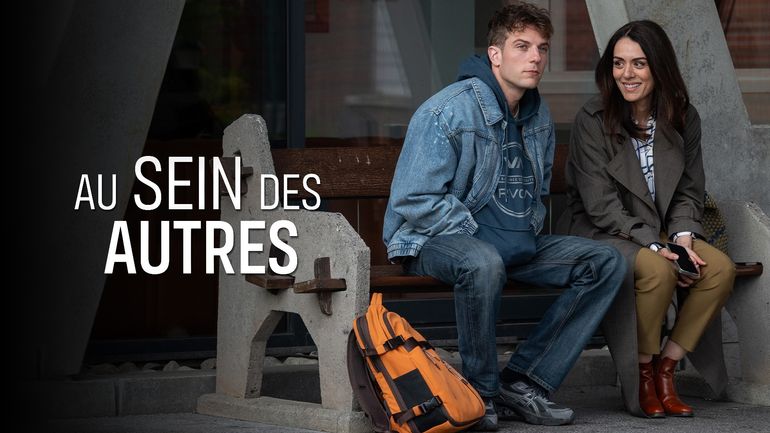 Replay Au sein des autres